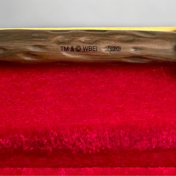 Official Warner Bros. Licensed Harry Potter Noble Collection Magic Wand w/ Box 🪄 - Picture 7 of 9